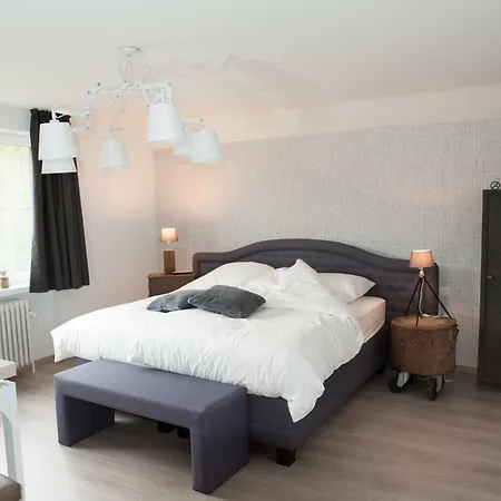 Bed & Breakfast Lumina 4*