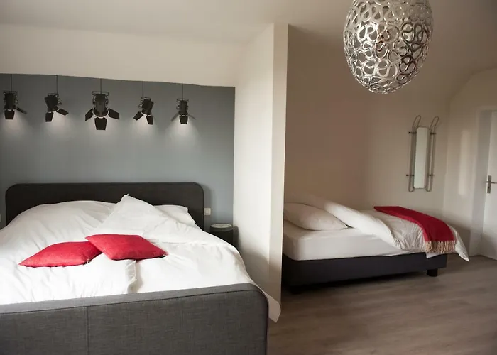 Bed & Breakfast Lumina 4*