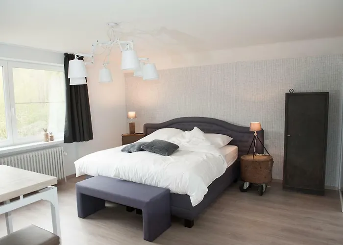 Bed & Breakfast Lumina 4*